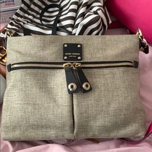 Henri bendel canvas messenger jetsetter